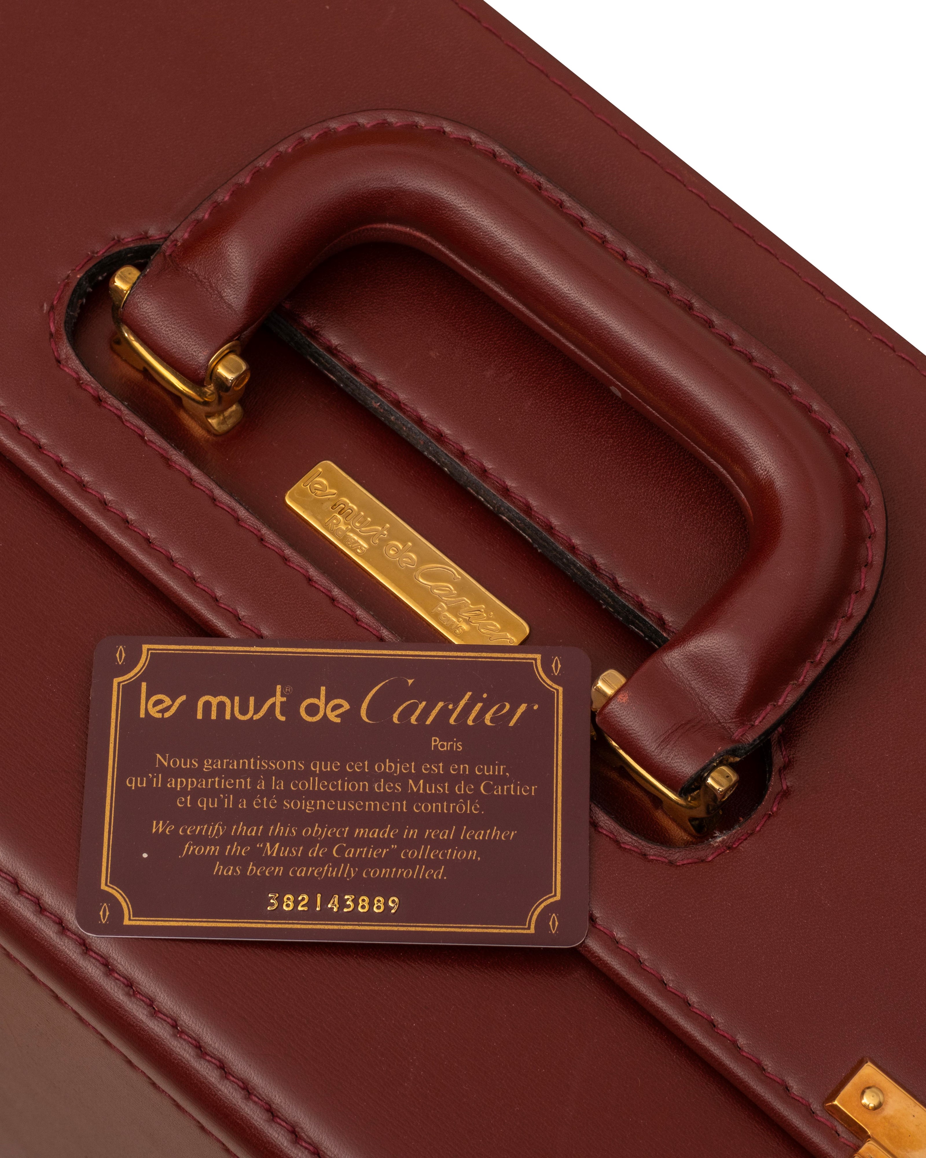 Valigetta 48 ore Must de Cartier Paris in pelle bordeaux