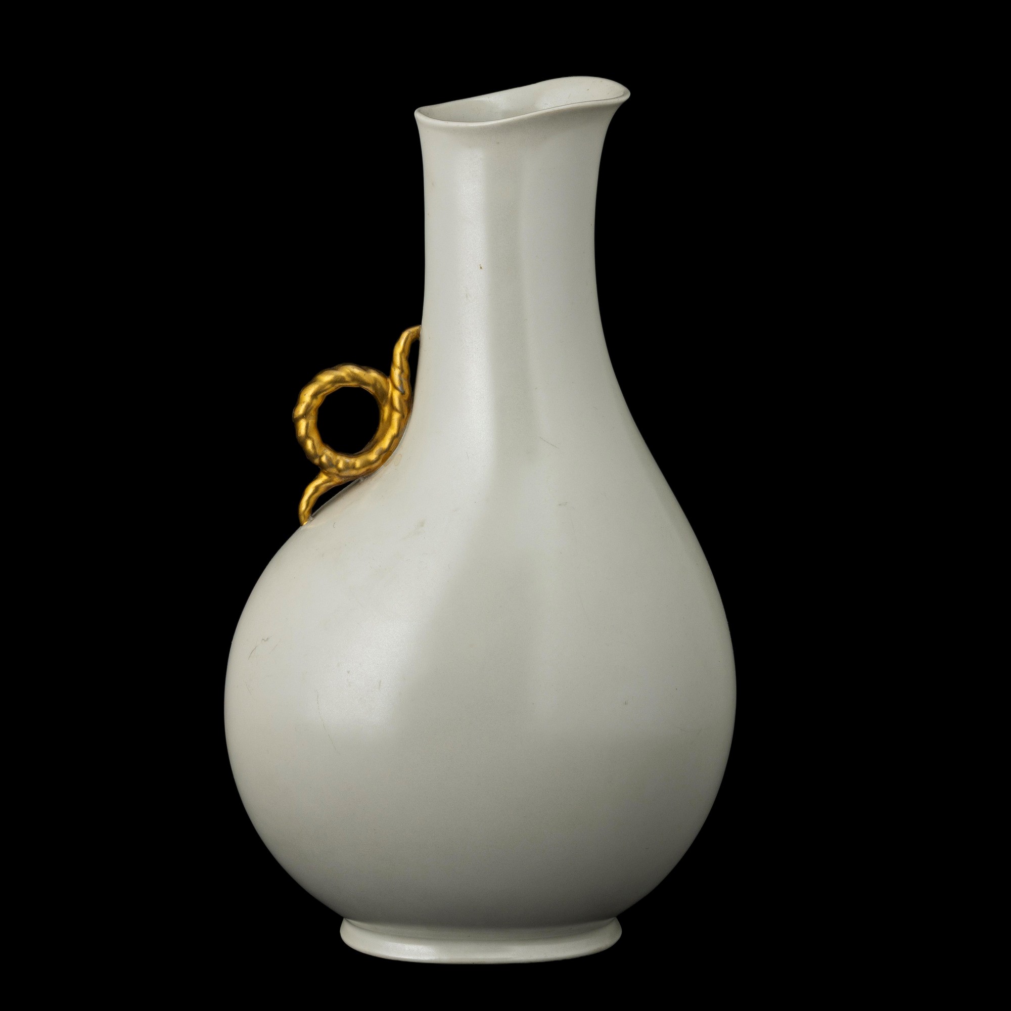 Giovanni Gariboldi - Pittoria di Doccia, Sesto Fiorentino, vaso a brocca in porcellana con ansa s...