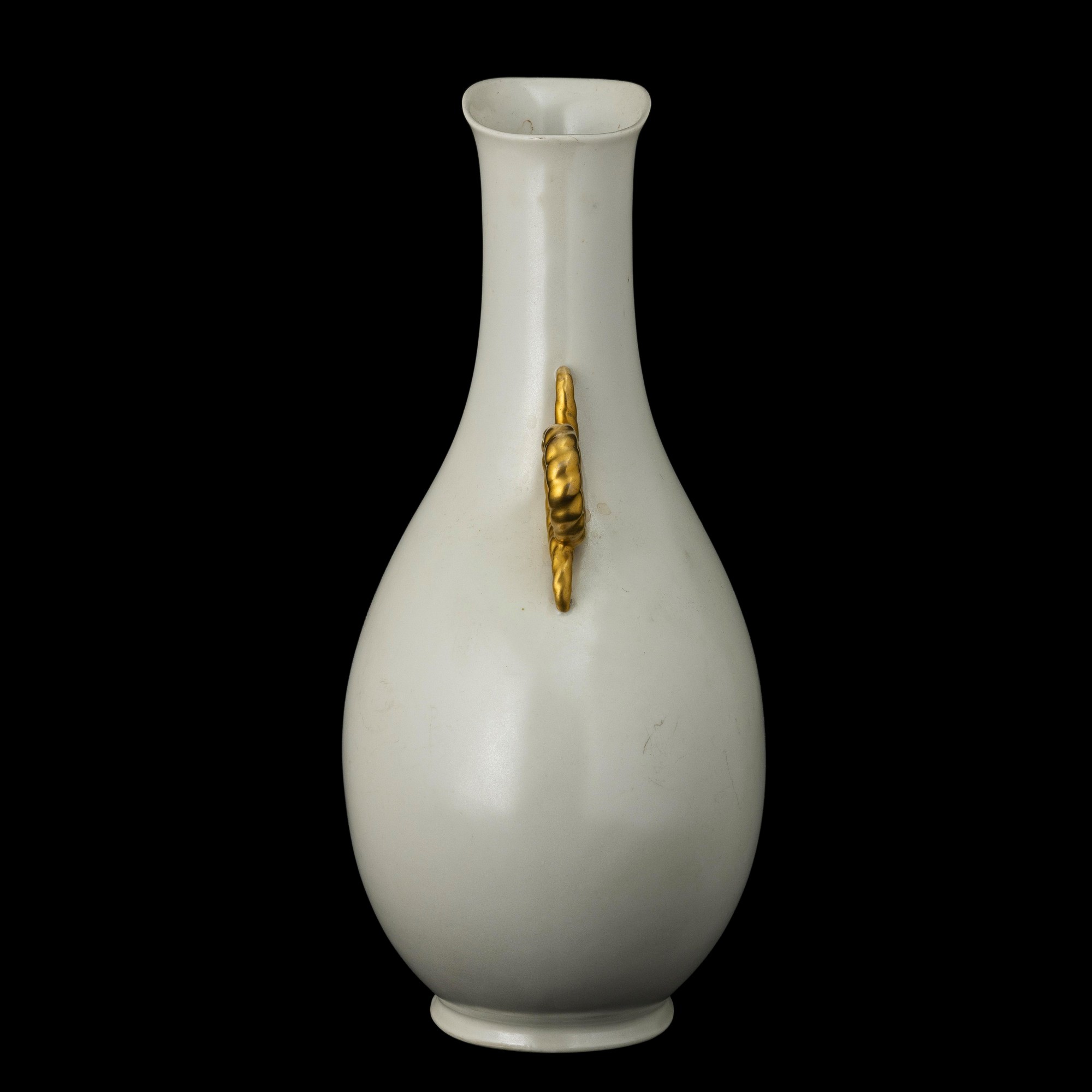 Giovanni Gariboldi - Pittoria di Doccia, Sesto Fiorentino, vaso a brocca in porcellana con ansa s...