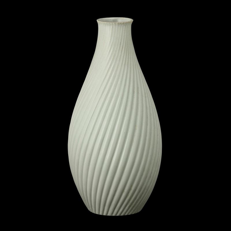 Giovanni Gariboldi - Vaso a balaustro in porcellana a smalto celadon