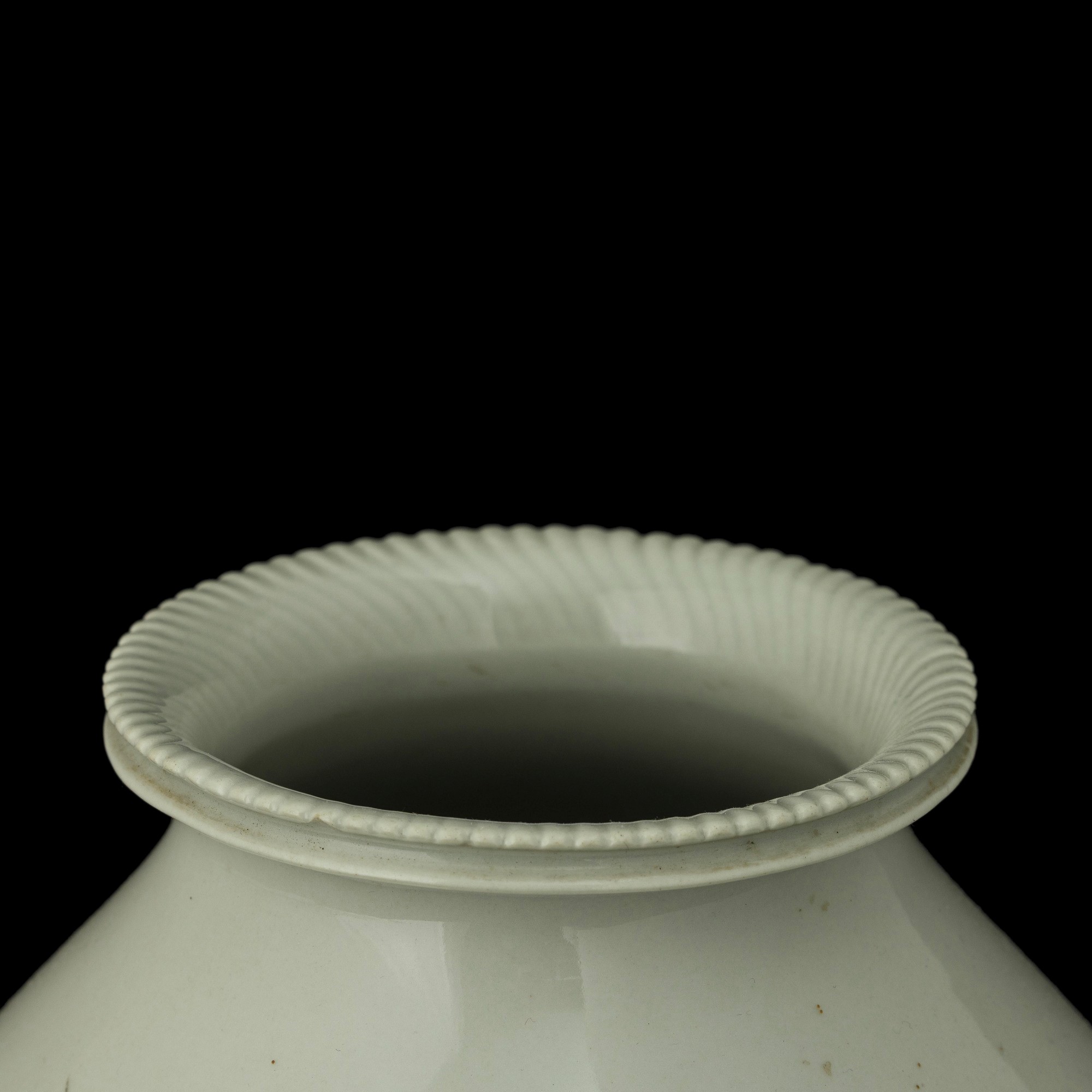 Giovanni Gariboldi - Pittoria di Doccia, Vaso globulare in porcellana a smalto celadon (ca. 1940)