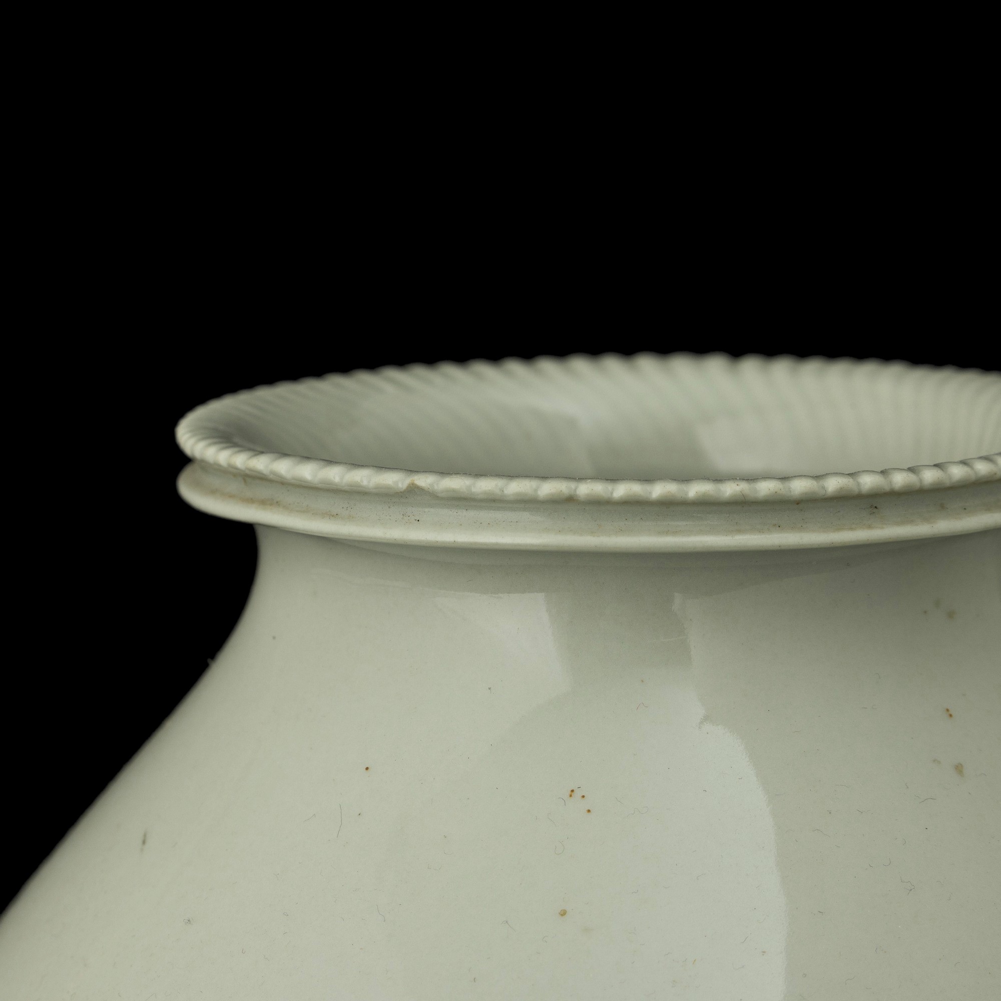 Giovanni Gariboldi - Pittoria di Doccia, Vaso globulare in porcellana a smalto celadon (ca. 1940)