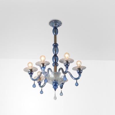 Lampada a sospensione, struttura in metallo e vetro di Murano colorato (produzione italiana, circ...