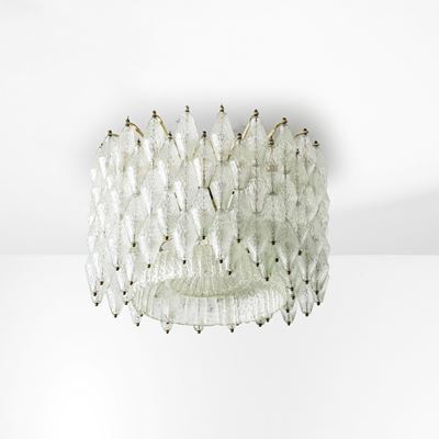 Lampada a plafone in metallo laccato con diffusori in vetro e dettagli in ottone