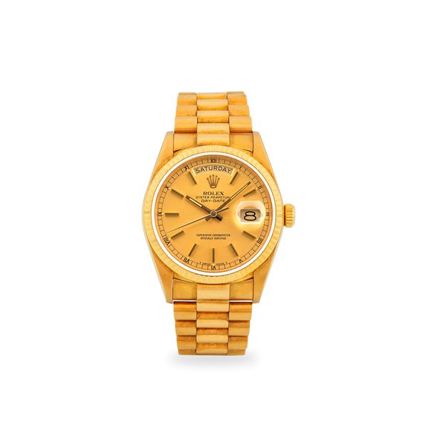 Day-Date President ref. 18038 in oro giallo 18k, quadrante champagne e minuteria con numeri Romani, con scatola originale, circa 1984