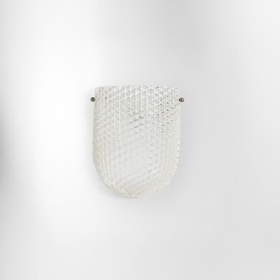 Produzione italiana, Lampada da parete in metallo con diffusore in vetro stampato (stile industri...