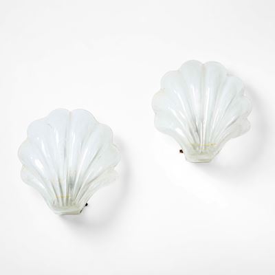 Due lampade a parete mod. 457 in ottone e vetro di Murano