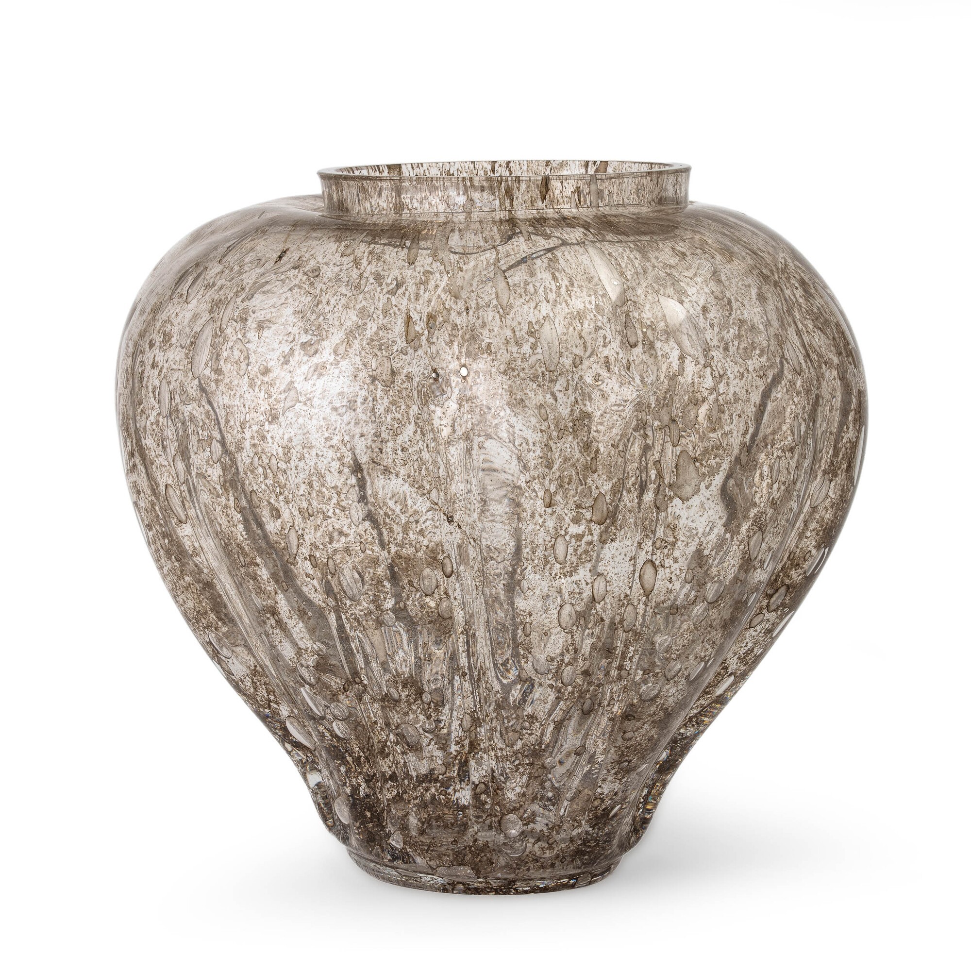 Seguso, Vaso a tubero in vetro soffiato con inclusioni e polveri d’argento (Murano, 1960 ca.)