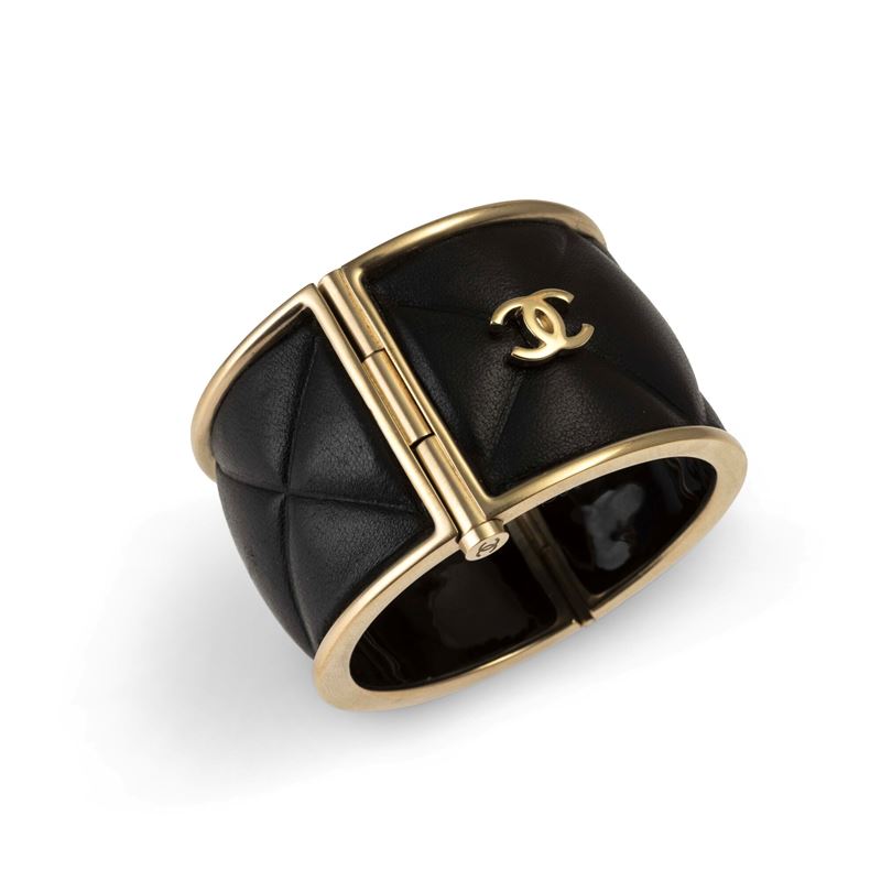 Bracciale rigido