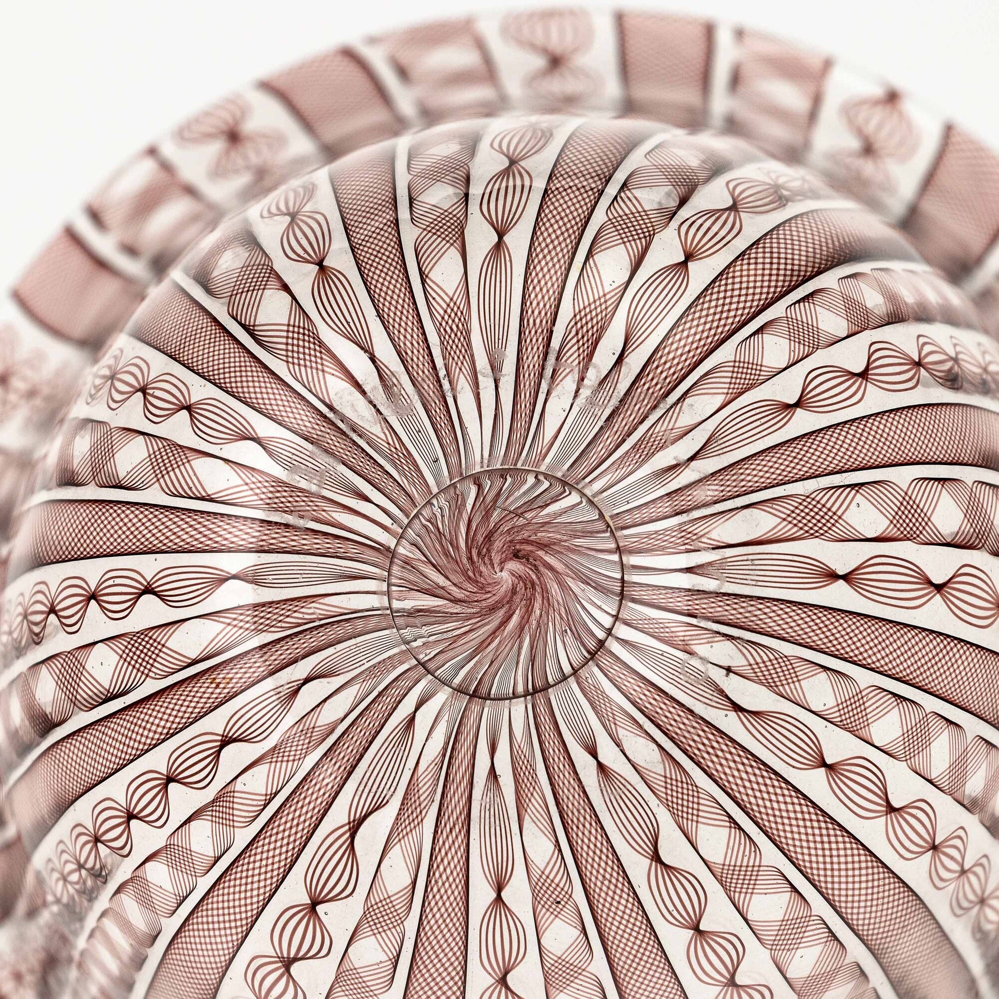 Barovier & Toso, Vaso a campana in vetro soffiato con decoro a canne zanfirico e ametista (Murano...