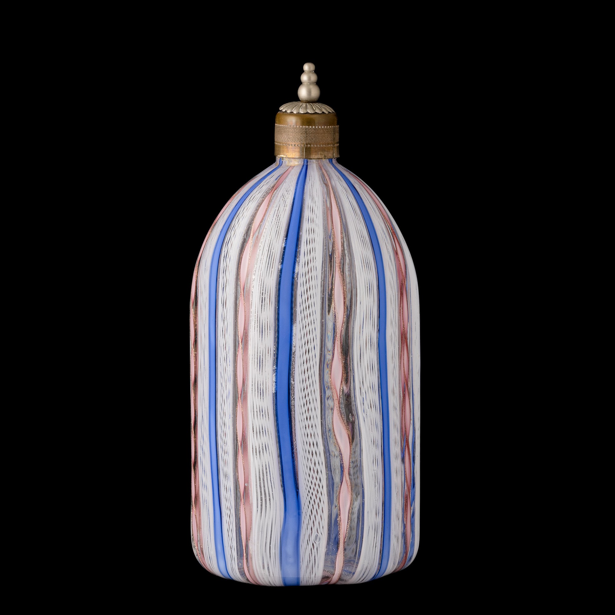 Vaso/Portaprofumo in vetro di Murano (sec. XX), bottiglia a sezione esagonale con decoro a retice...