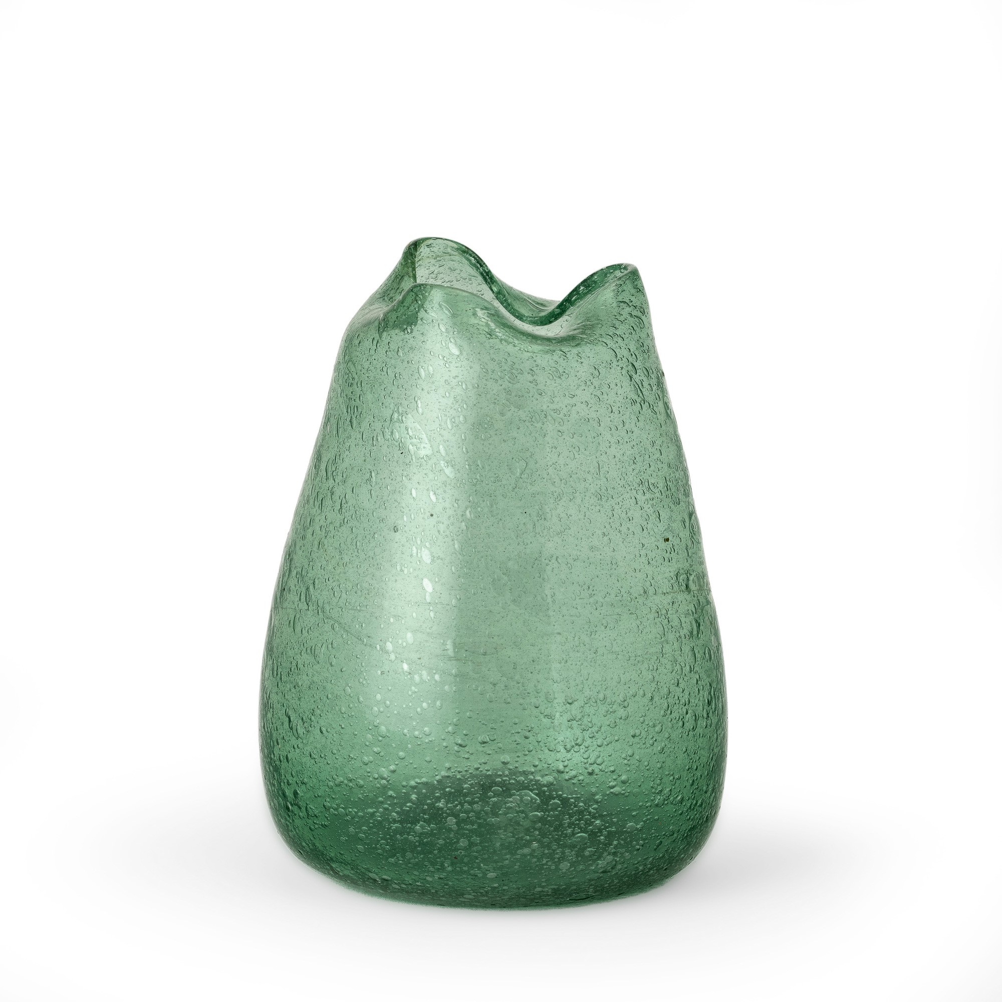 Italia, Vaso a goccia in vetro soffiato con decoro a bollicine sommerse e bocca polilobata, secol...