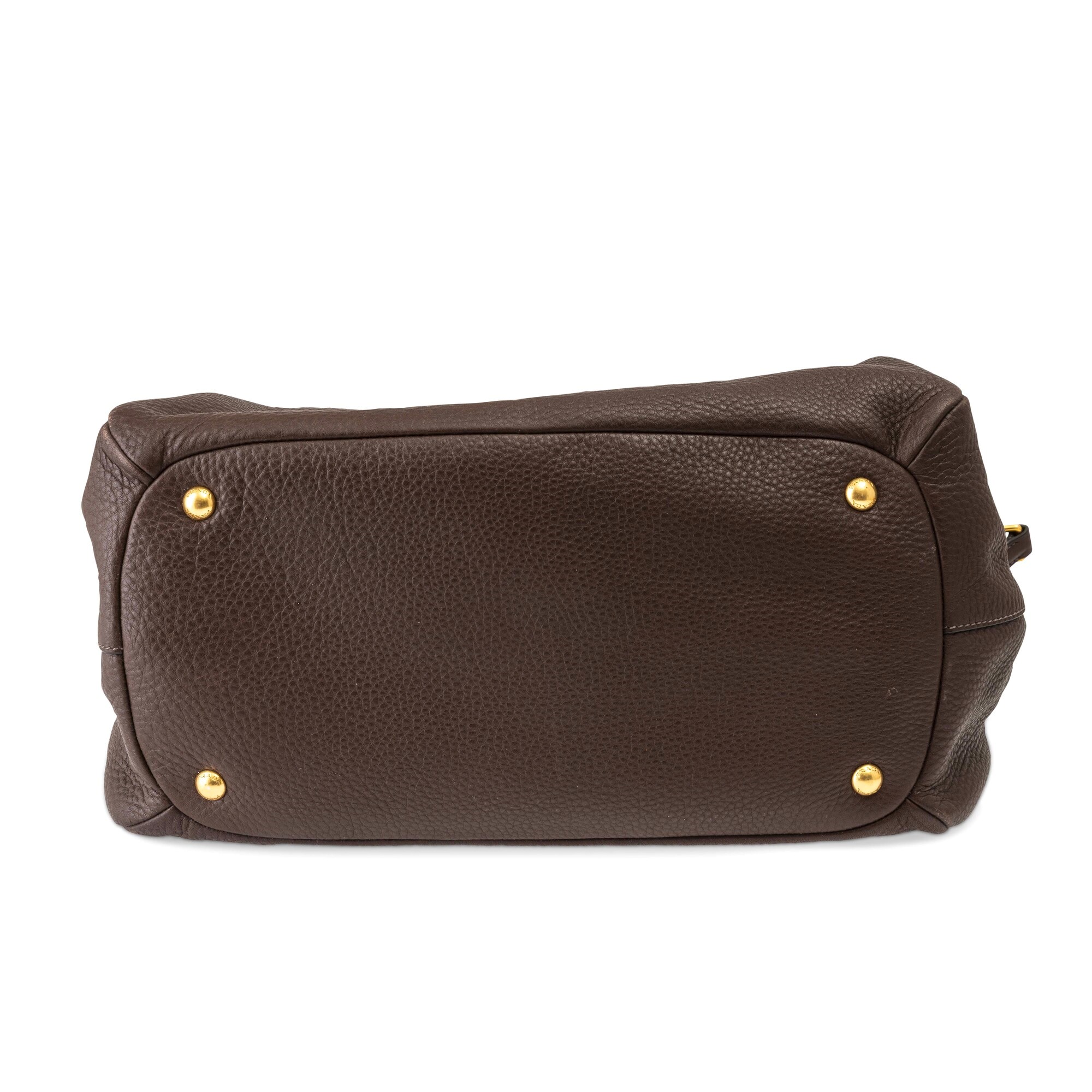 Prada - Borsa in pelle martellata marrone con tracolla