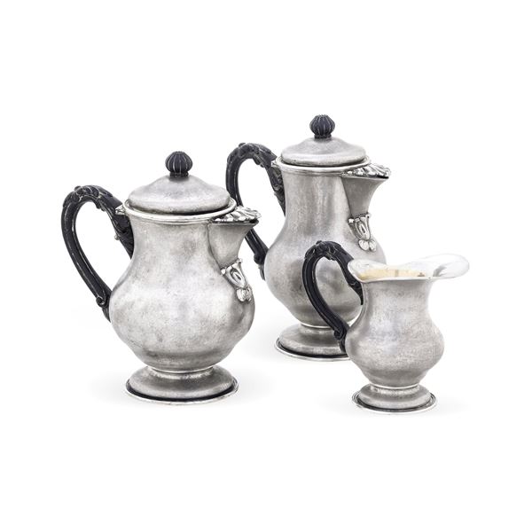 Caffettiera, teiera e lattiera. Maison Mario Buccellati. Italia, prima metà del XX secolo