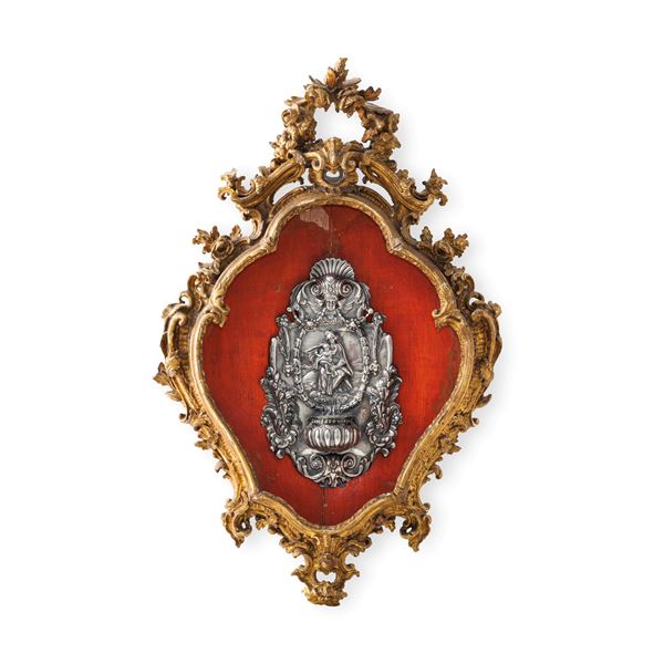 Importante acquasantiera mariana. Argenteria barocca del XVIII secolo. Marchio P.M sormontato da corona e marchio di importazione a Parigi in uso dal 1864 al 1893