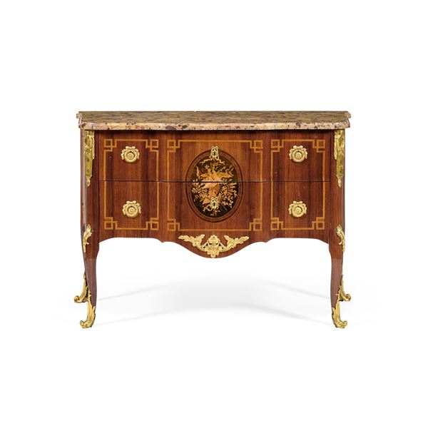 Commode lastronata ed intarsiata. Francia fine XVIII seciolo
