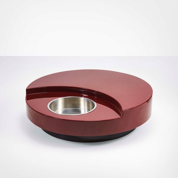 Swivel low table with compartment mod. TRG.