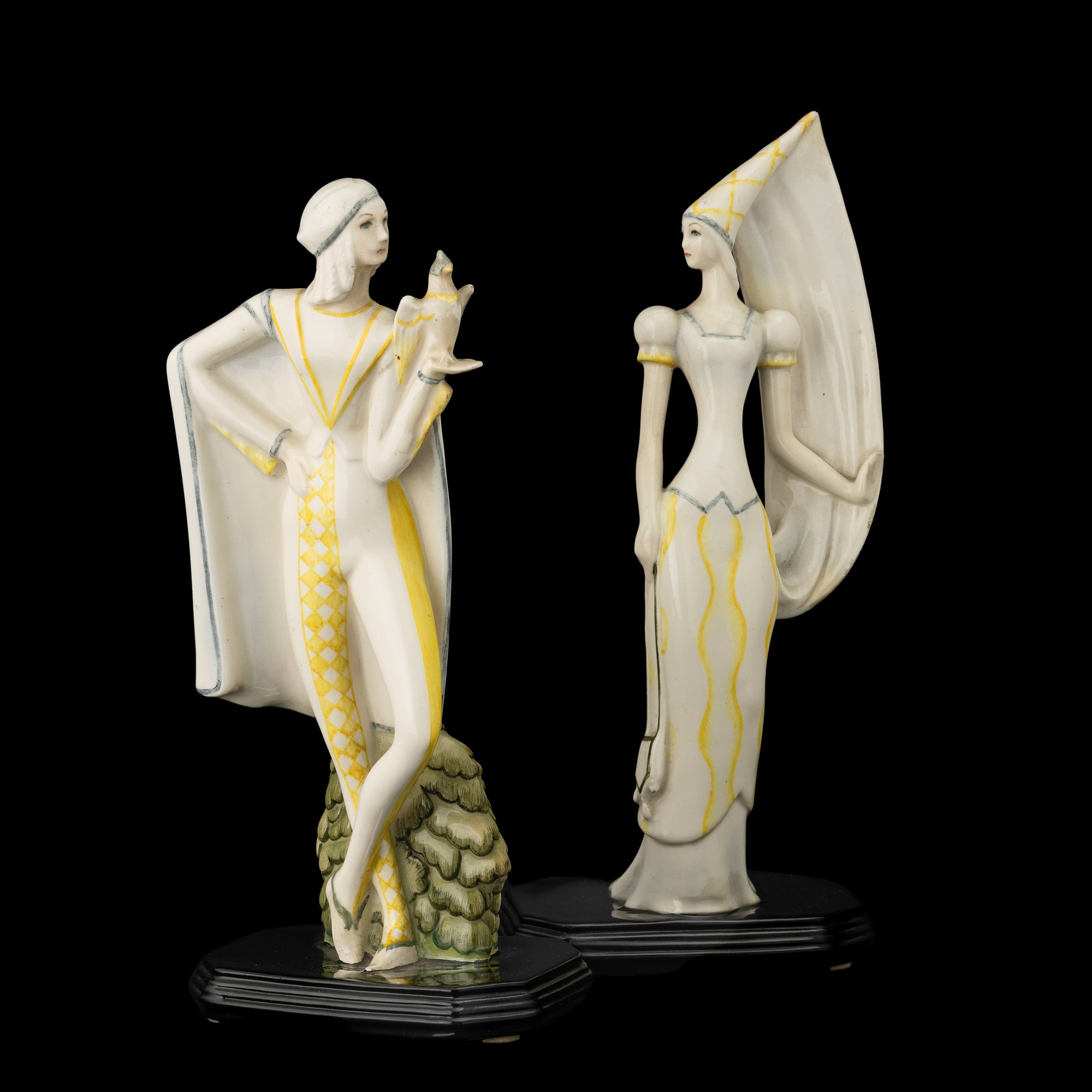 Mario Sturani - Falconiere e Castellana (coppia di figure in terraglia policroma)