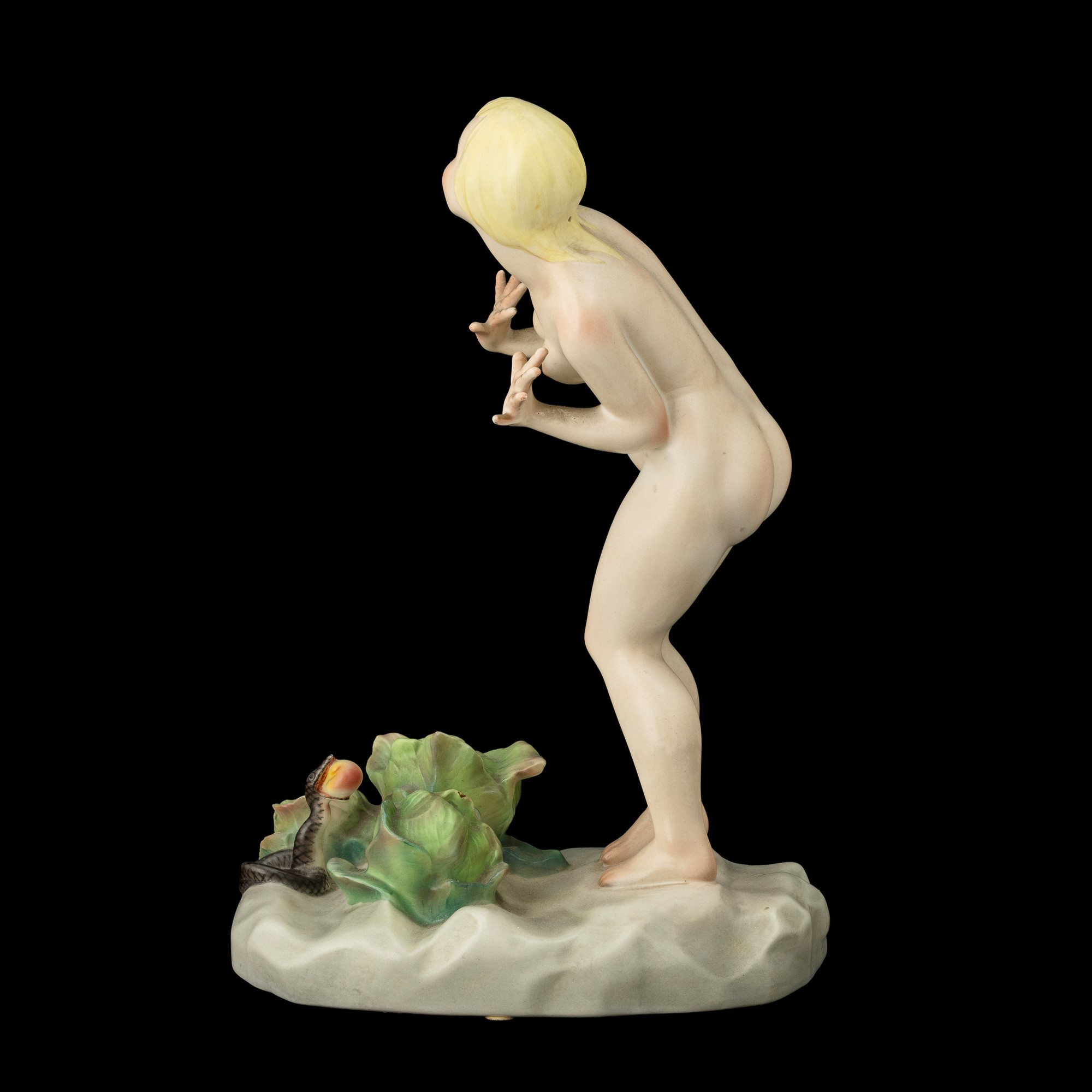 Helen König Scavini - Nudino di donna con serpente, terraglia policroma