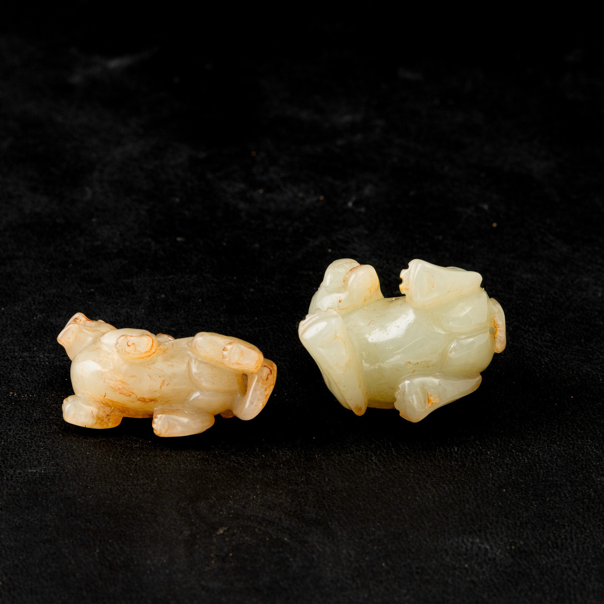 Coppia di leoni, Giada russet, Cina, Dinastia Qing (XIX secolo)