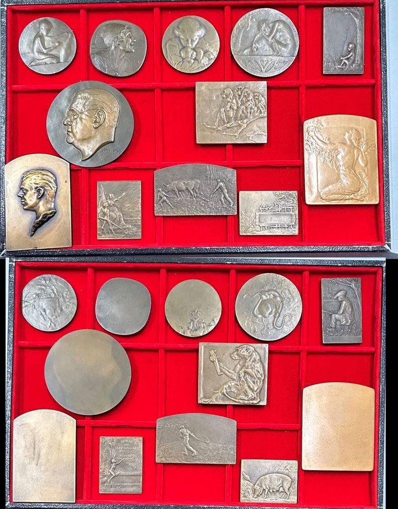 VARIE. Lotto di dodici medaglie e placchette.  - Auction Light Numismatics - Cambi Casa d'Aste