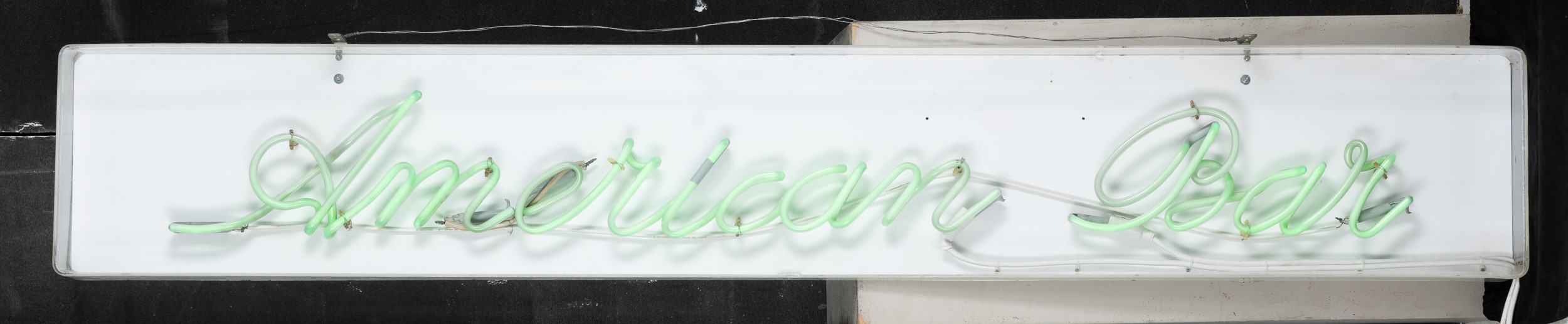 Insegna American Bar, filo neon in cassonato di plexiglass, circa 1980