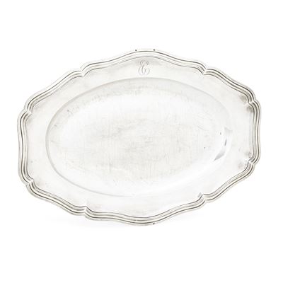 Sixte-Simon Riond, Vassoio da portata in argento fuso, sagomato e cesellato (Parigi, marchi 1794-...