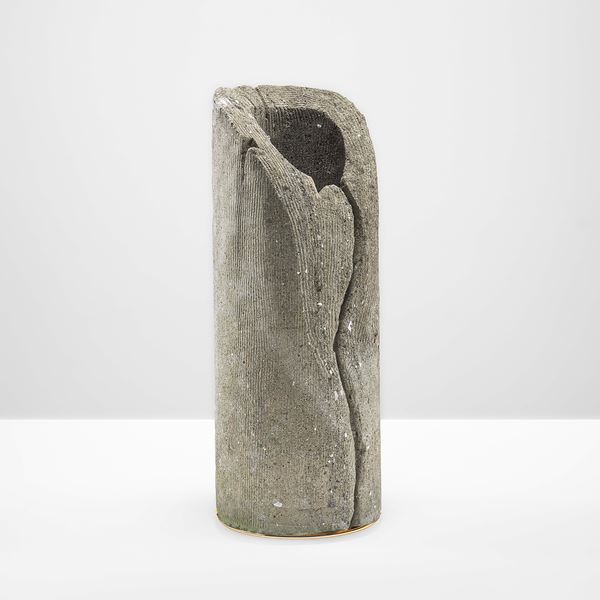 Sculptural table lamp