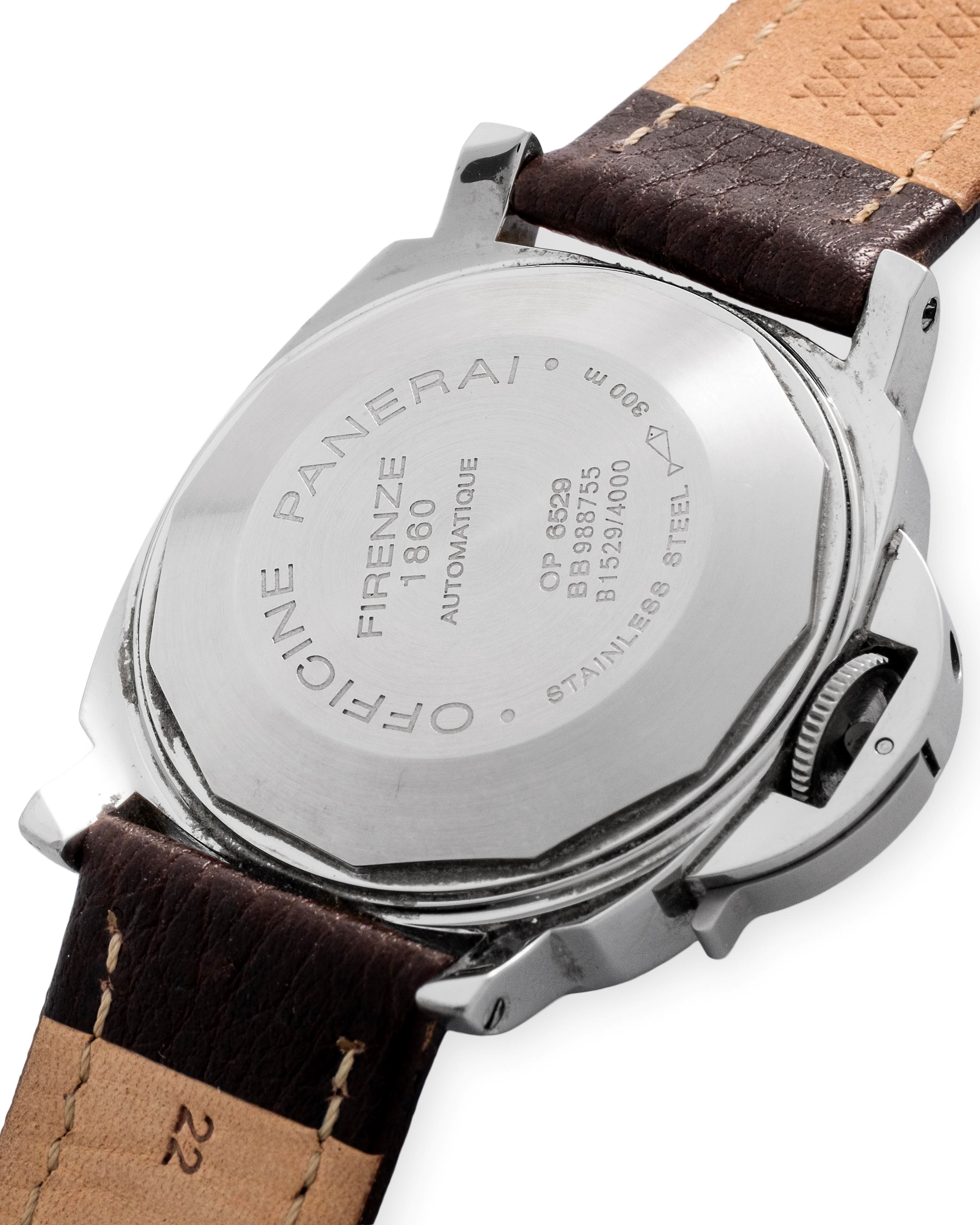Officine Panerai - Luminor Marina in acciaio con quadrante bianco, datario e piccoli secondi