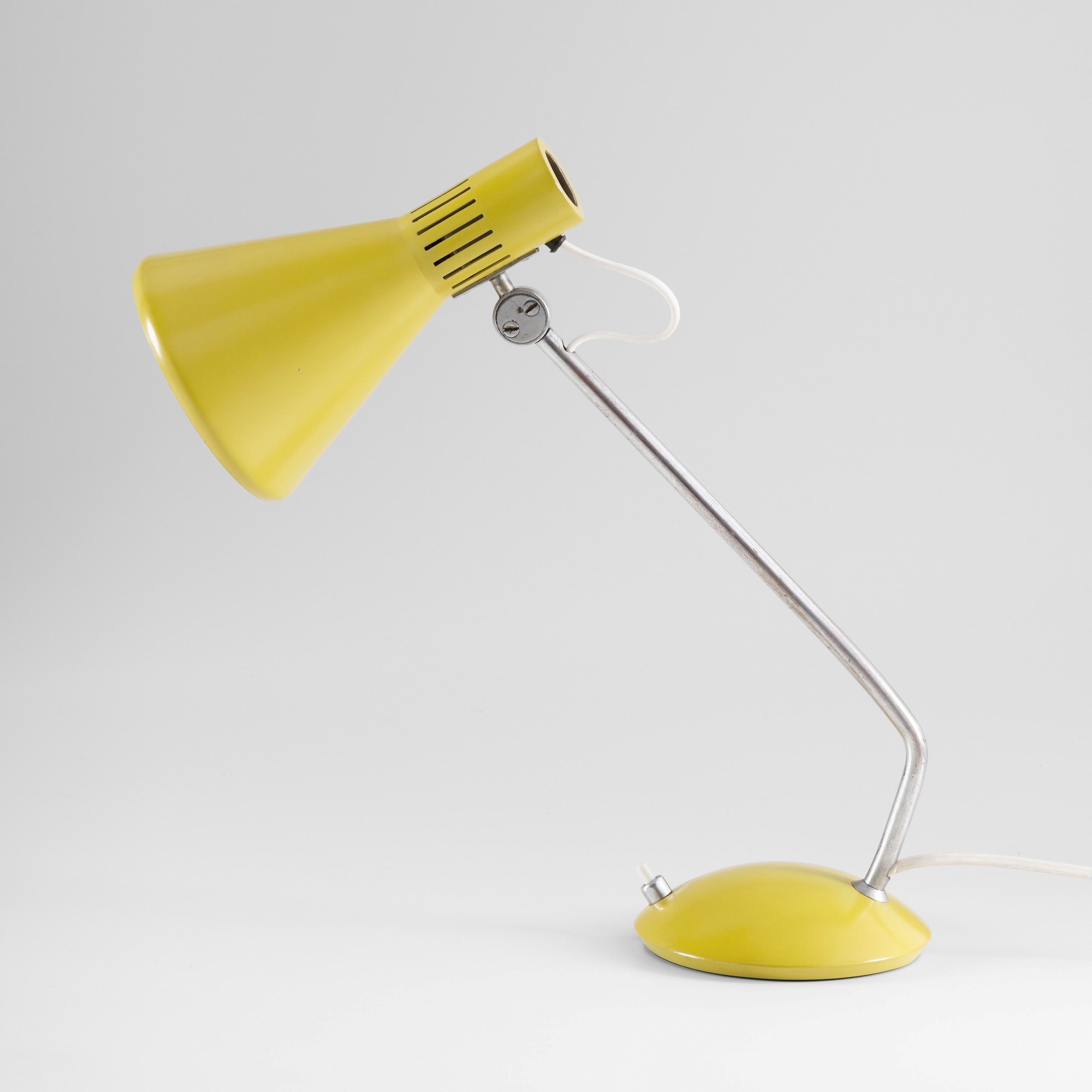 Stilnovo - Lampada da tavolo in metallo cromato e laccato (stile Art Déco)
