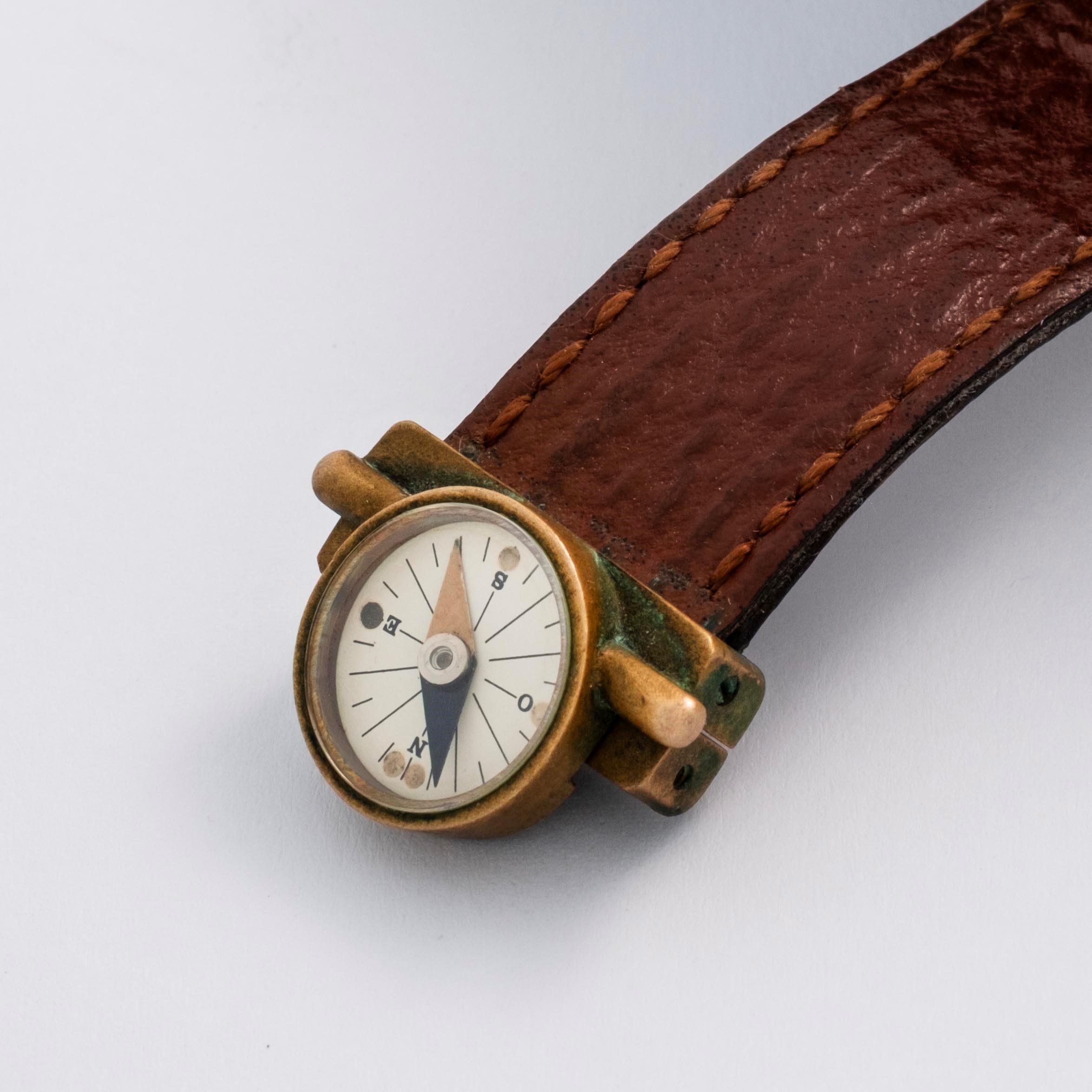 Gerald Genta - Gefica Safari ref. G 2796-4 in bronzo con quadrante argentè e funzioni calendarial...