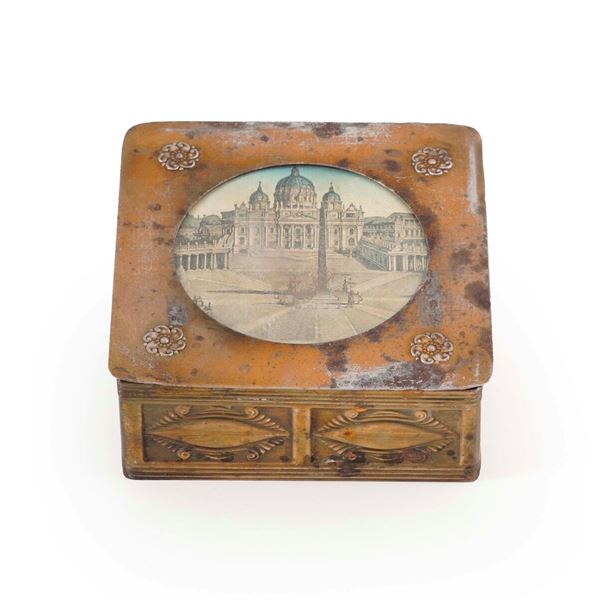 Piccola scatola con miniatura di San Pietro sul coperchio