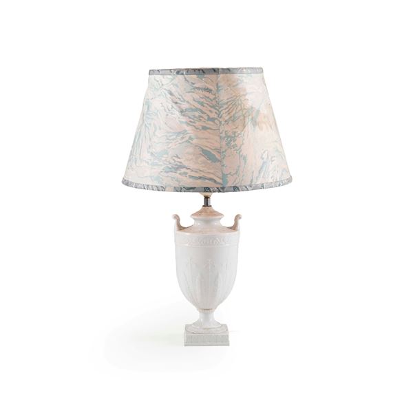 Lampada da tavolo a foggia di vaso