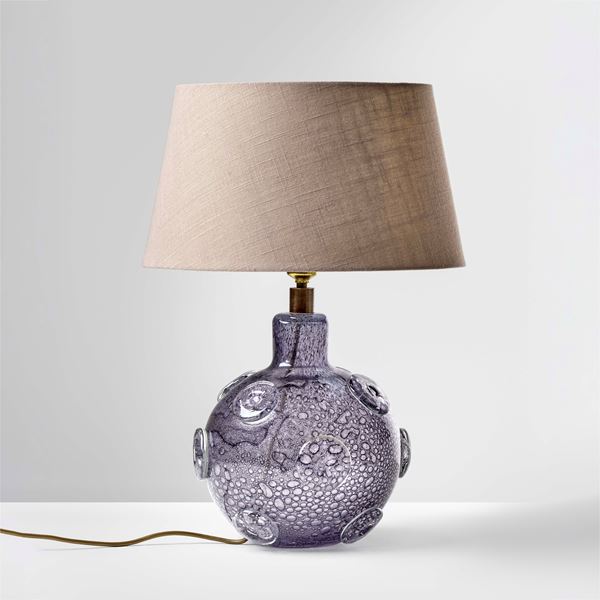 Table lamp.