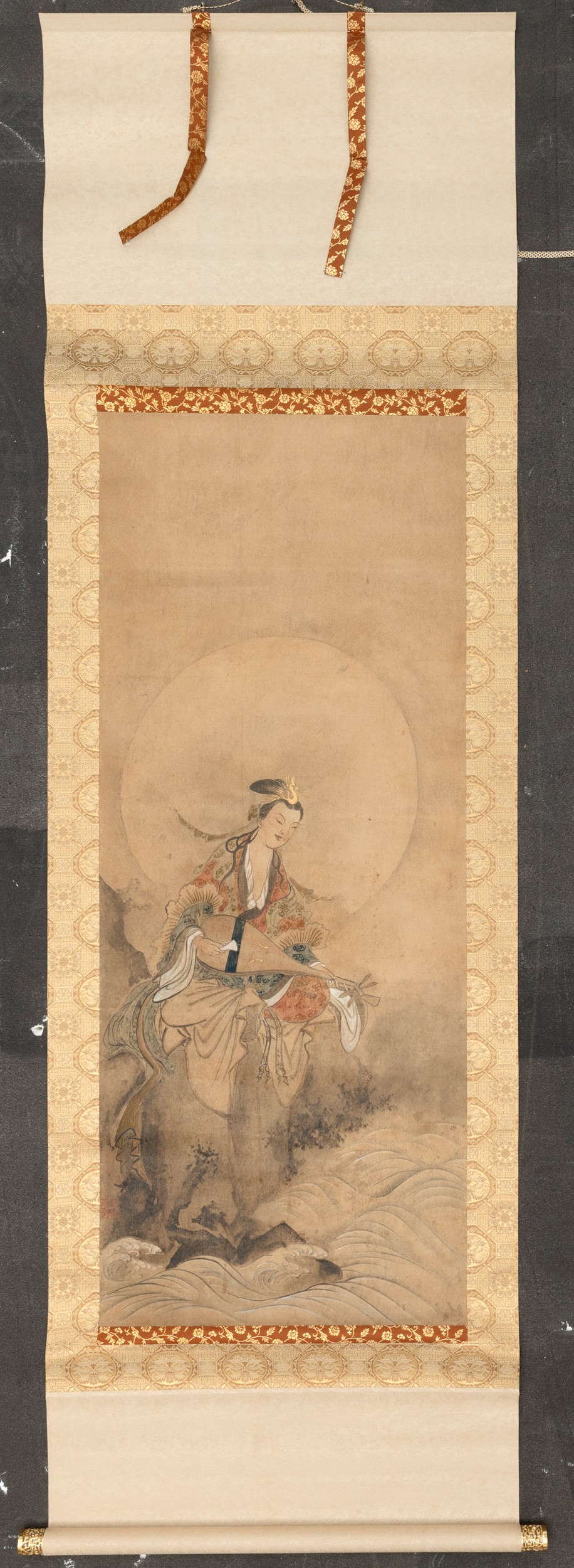 Giappone, Scroll raffigurante Saraswati Benzaiten con sigilli, periodo Edo