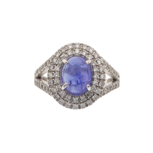 Tanzanite, diamond and gold ring
