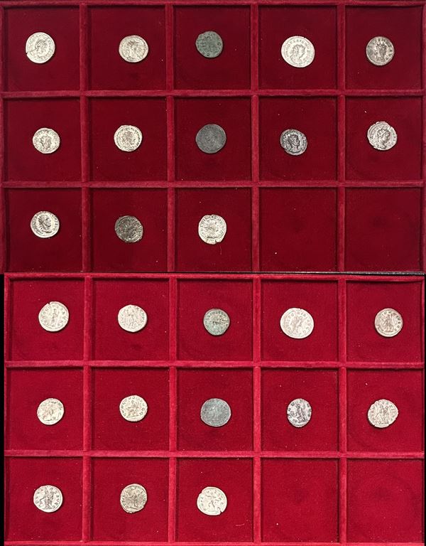 SHIPPING ONLY IN ITALY. Lotto di tredici monete.