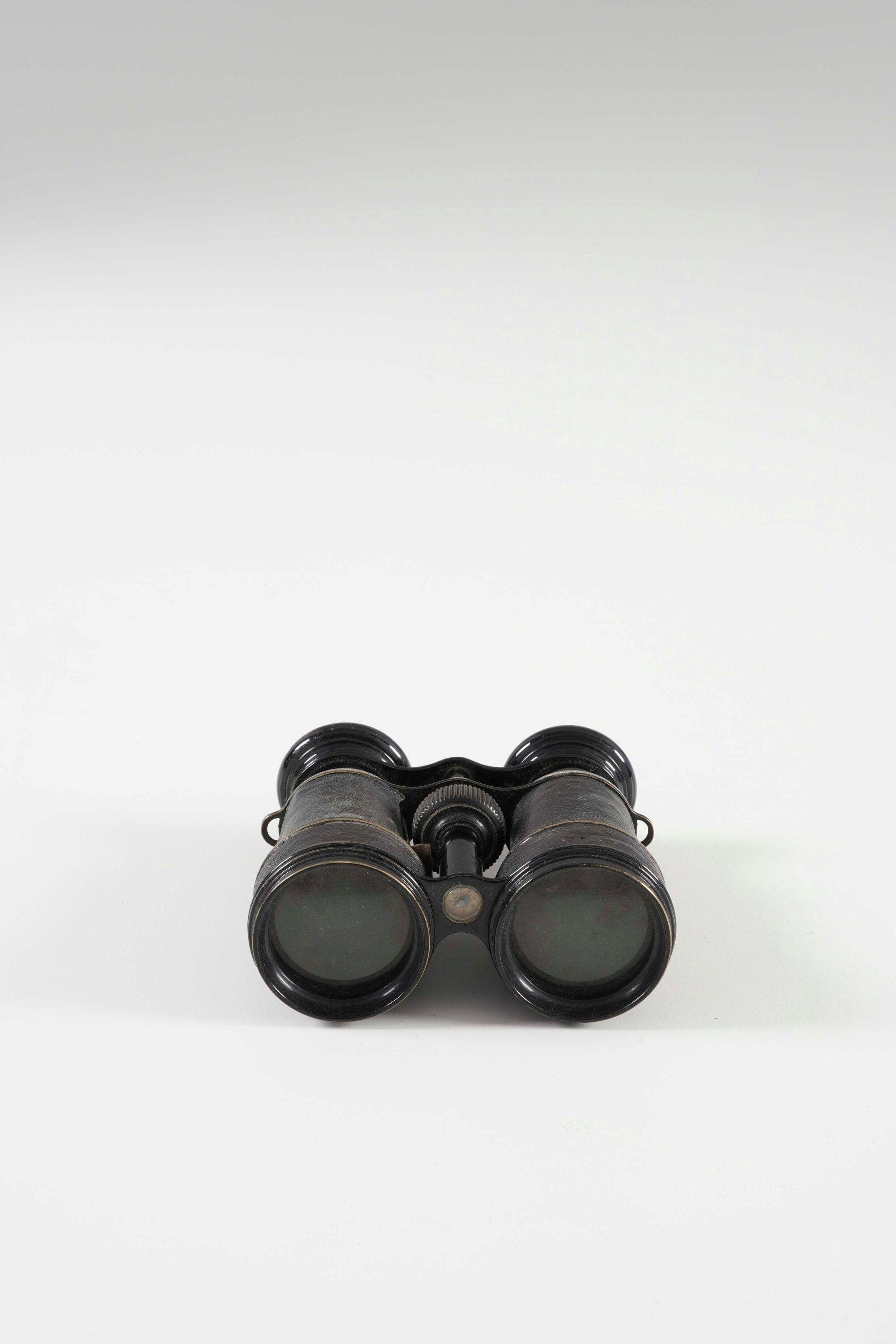 Binocolo da teatro, con custodia in pelle