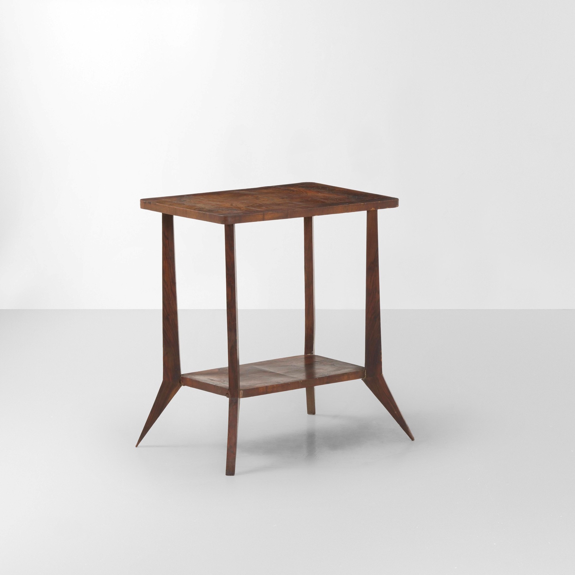 Produzione italiana, tavolo occasionale in legno (stile industriale), 1950 ca.