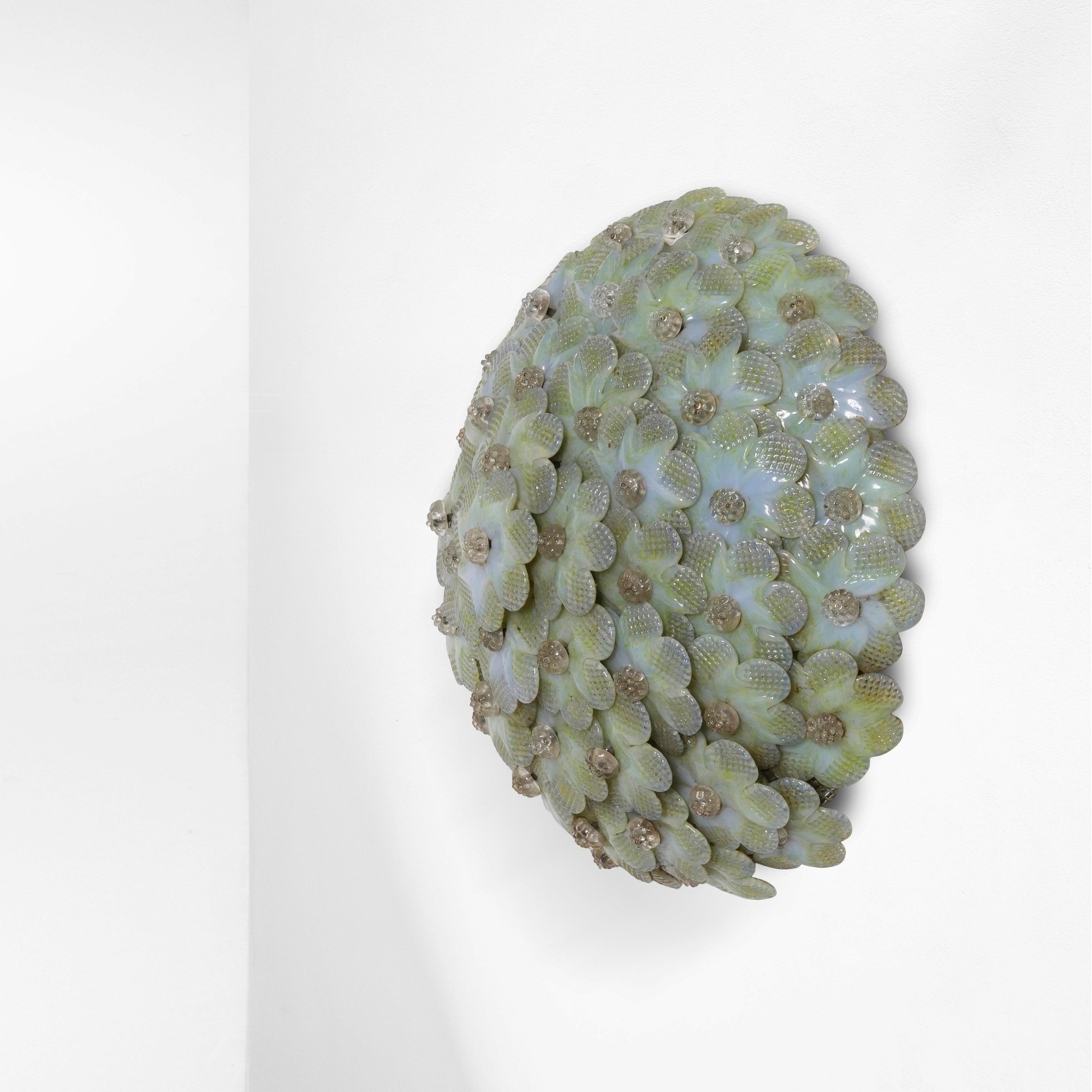 Seguso - Lampada a plafone in metallo e vetro di Murano (produzione italiana, 1970 ca.)