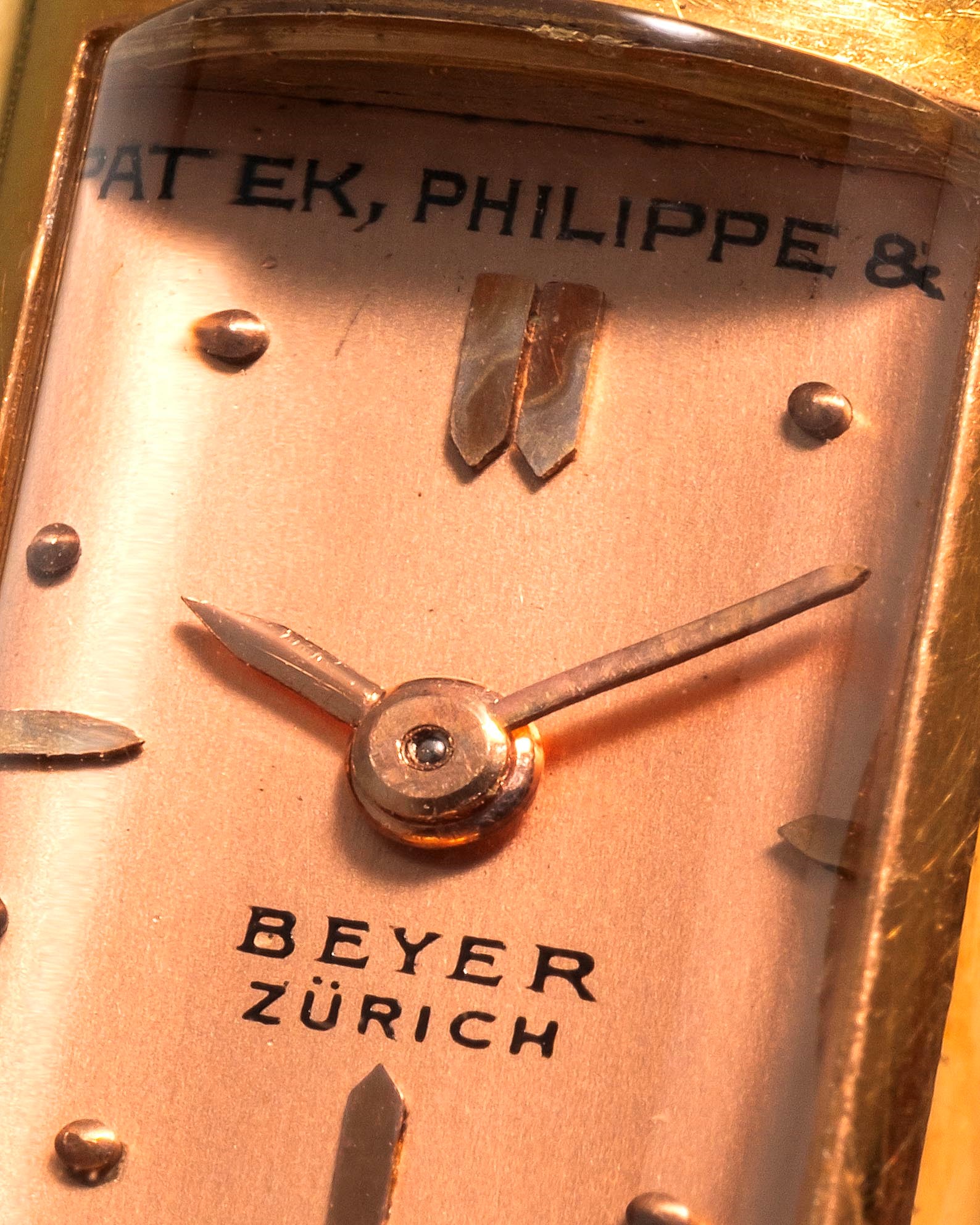Patek Philippe - Cocktail Watch in oro rosa 18k con bracciale tubogas e vetro bombato, quadrante ...