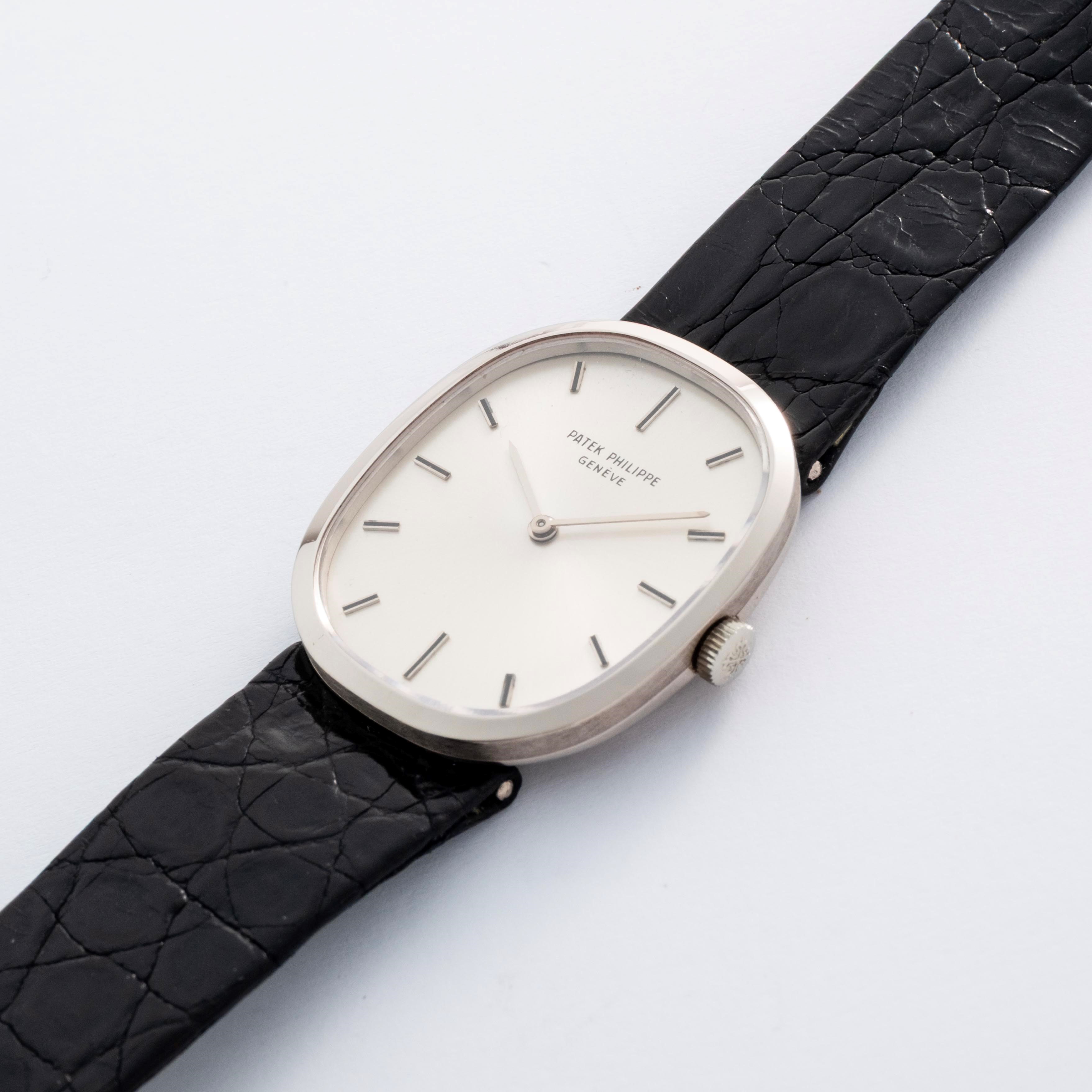 Patek Philippe - Ellipse ref. 3548 in oro bianco 18k con quadrante argentè Soleil (circa 1980)