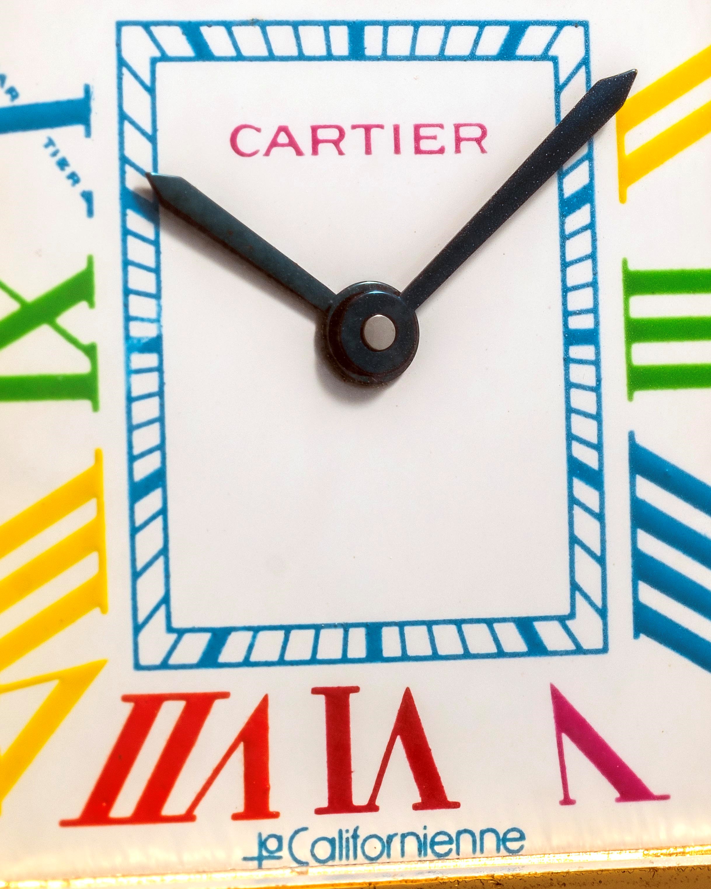 Cartier - Tank La Californienne, orologio da polso con quadrante bianco a numeri romani e calenda...