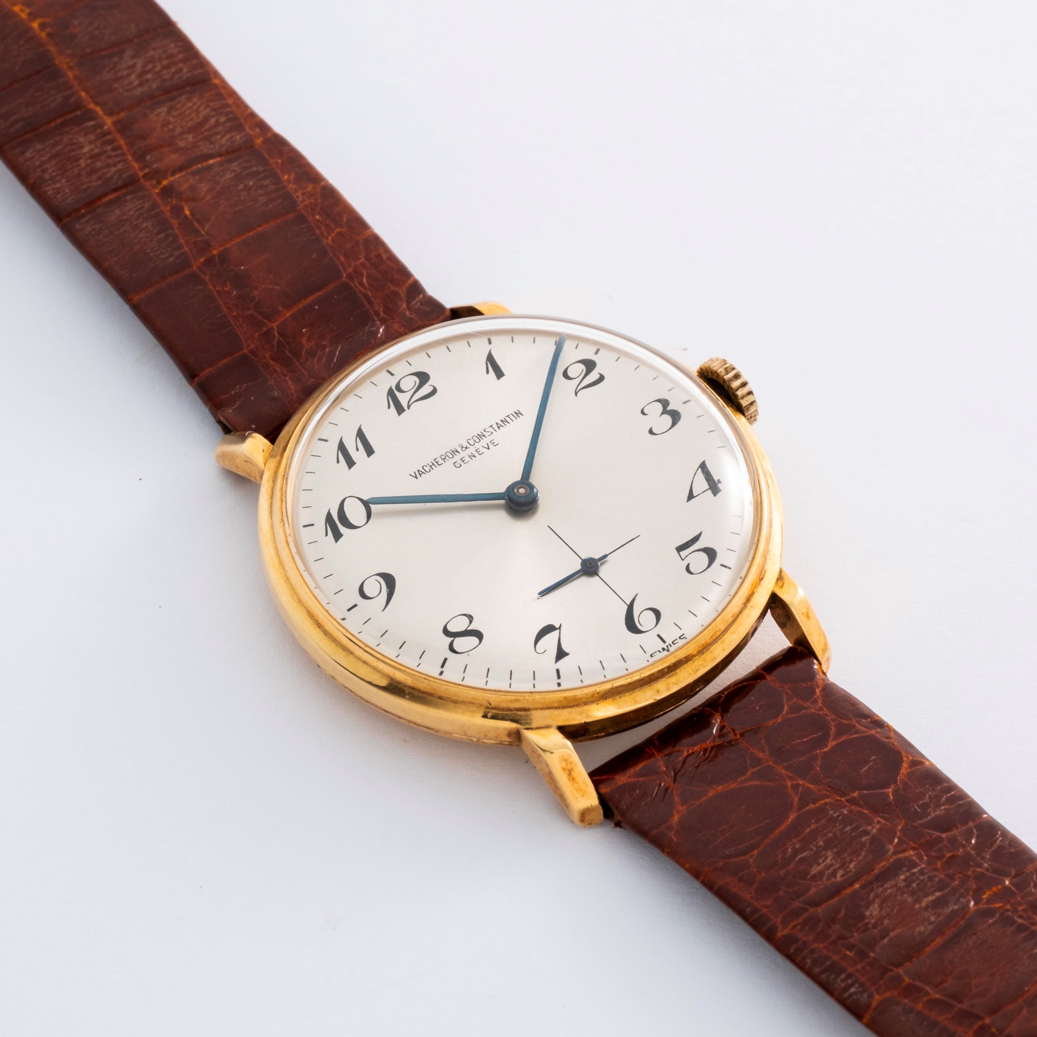 Vacheron & Constantin - Patrimony ref. 6780 in oro giallo 18k con quadrante argentè Soleil e picc...