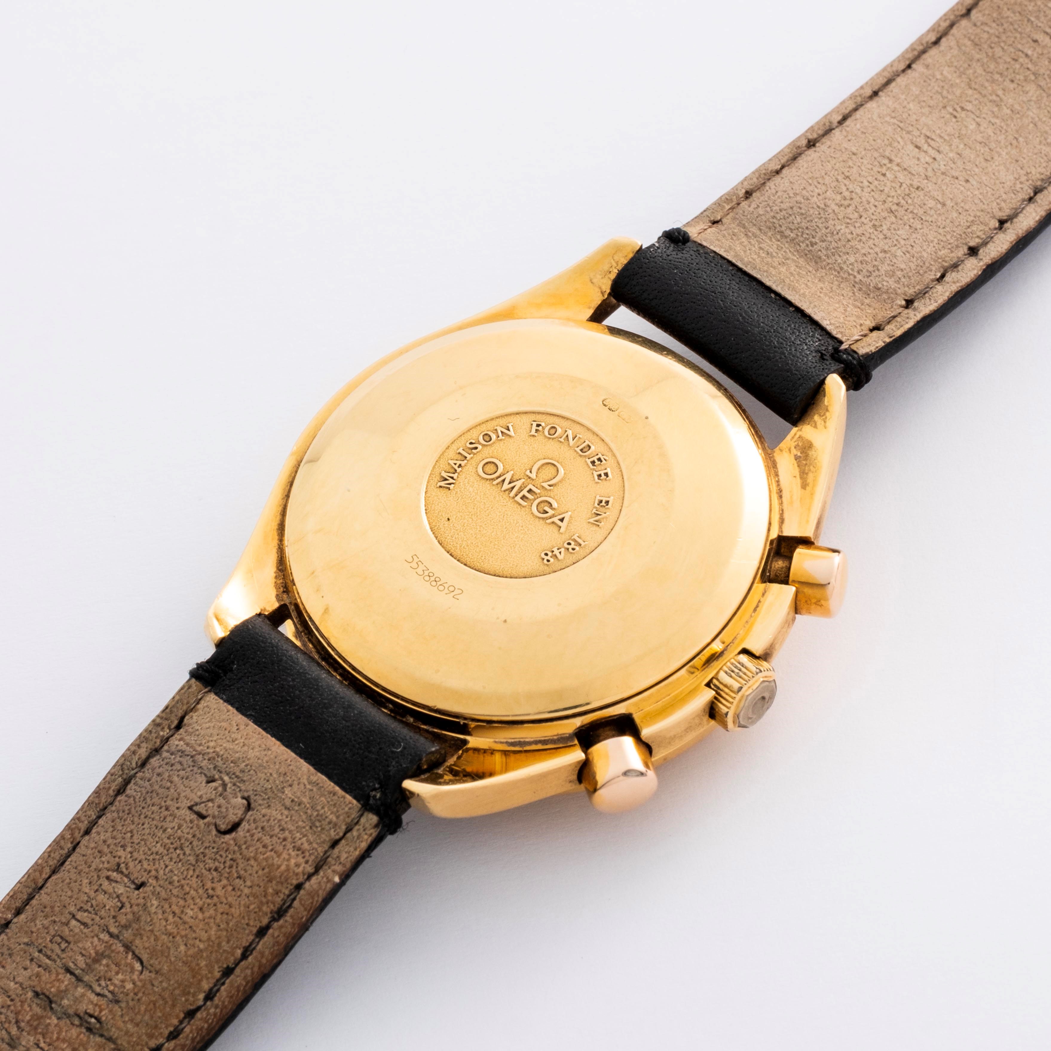 Omega - Speedmaster ref. 175.0044 in oro giallo 18k con quadrante bianco e movimento automatico (...