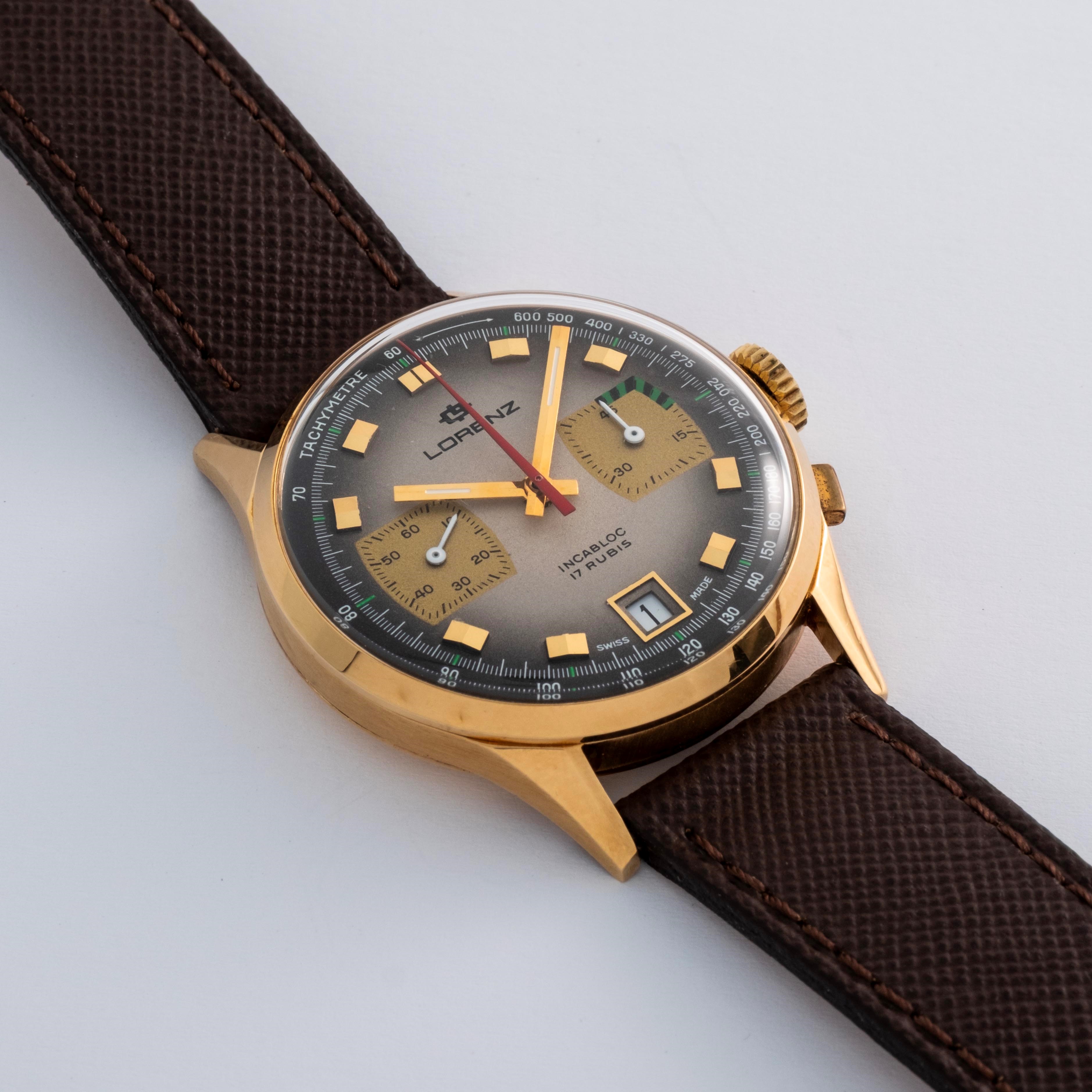 Lorenz - Cronografo in oro giallo 18k con quadrante fumé e movimento a carica manuale, circa 1970