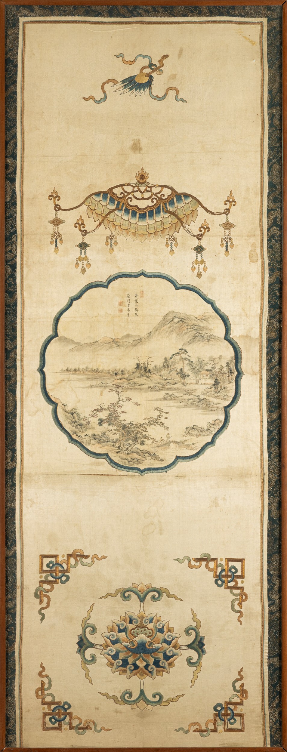 Cina, Tre pannelli dipinti su seta (trittico) con decori taoisti e iscrizioni poetiche, Dinastia ...