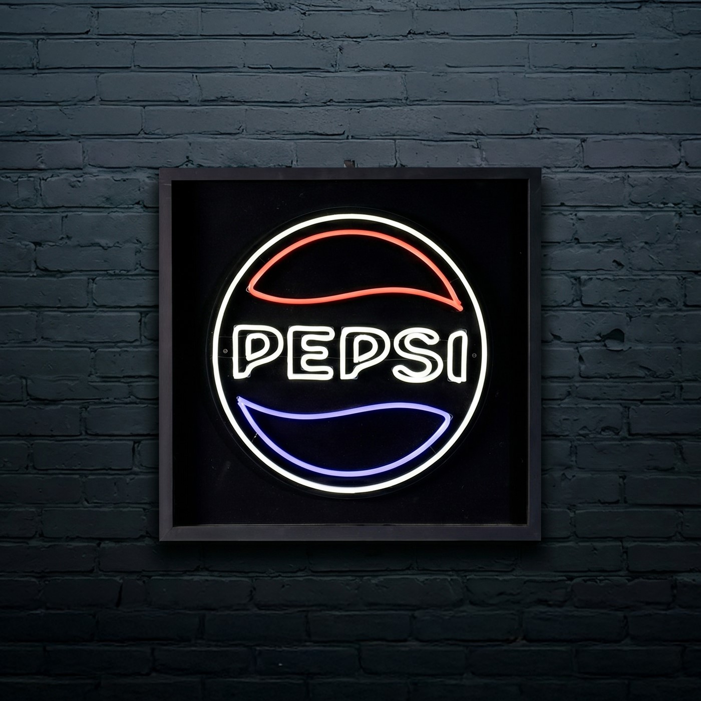 Insegna luminosa “Pepsi”, impianto funzionante (anni 2000)
