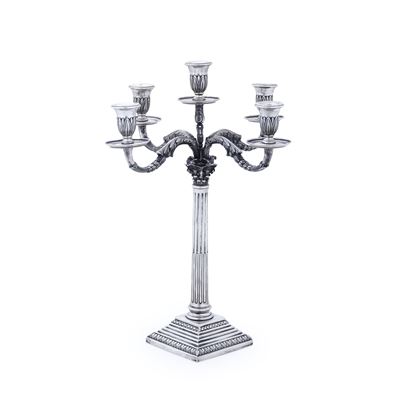 Candelabro a cinque fiamme in argento, argenteria italiana del XX secolo