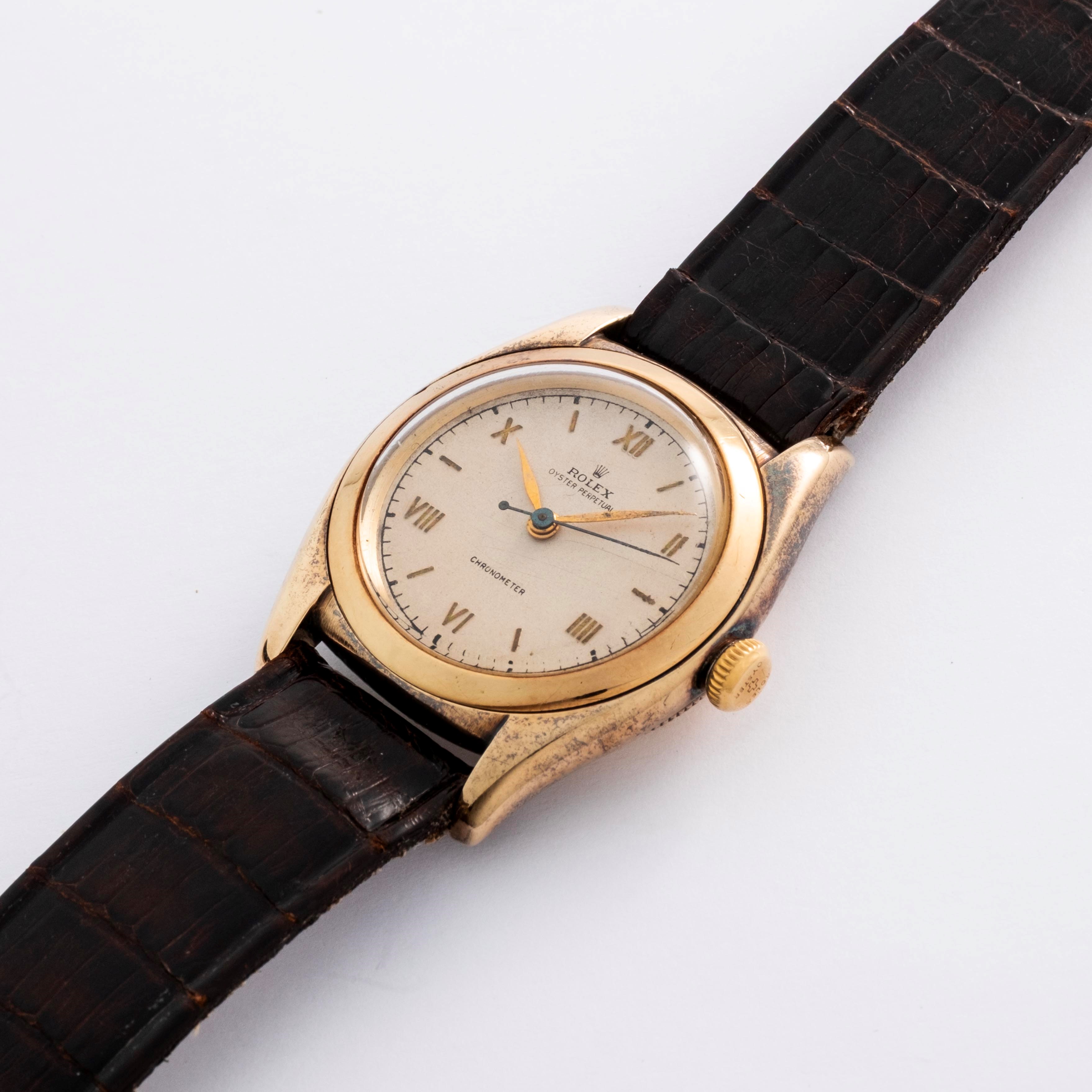 Rolex - Oyster Perpetual Ovetto ref. 3131, oro giallo 14k, circa 1946